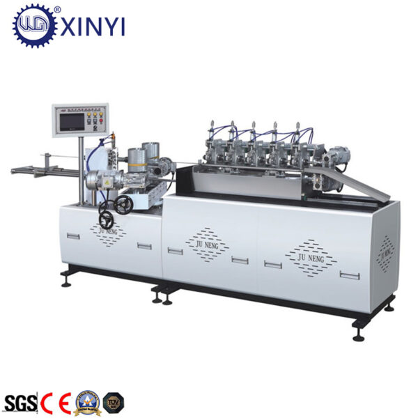 Automatic machine for disposable degradable paper straw